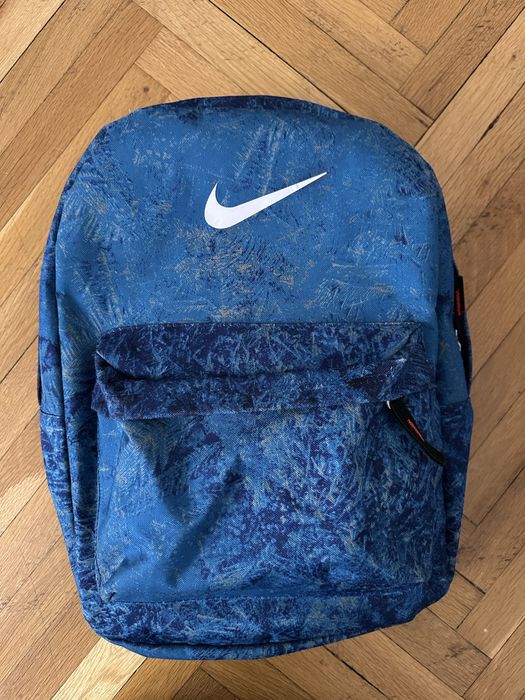 Ученическа раница Nike