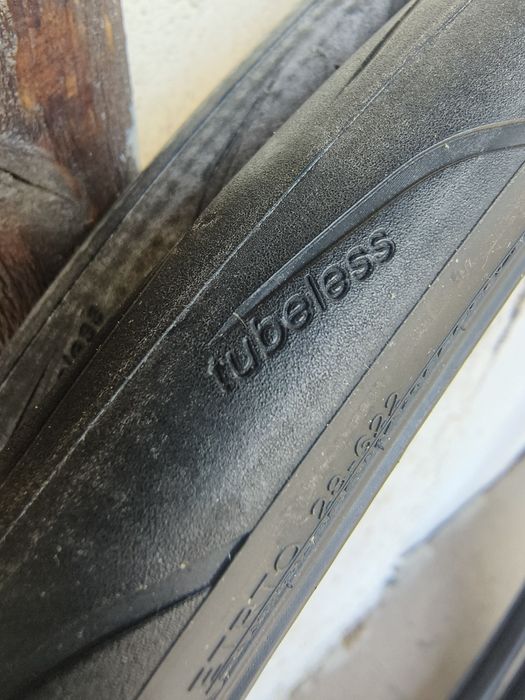 Нови  безкамерни гуми Mavic Aksion PRO UST 2 28-622 tubeless