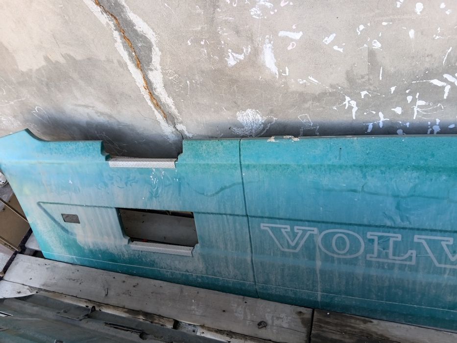 Спойлер для волво