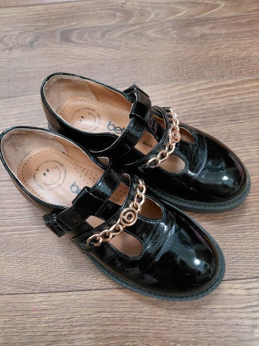 Обувь на девочку 29-32р.