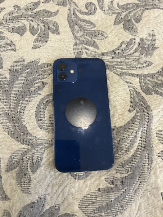 продам айфон 12 синий
