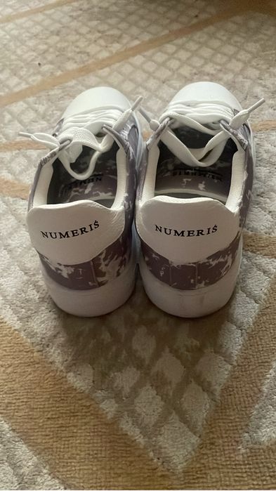 Продам абсолютно новую обувь Numeris