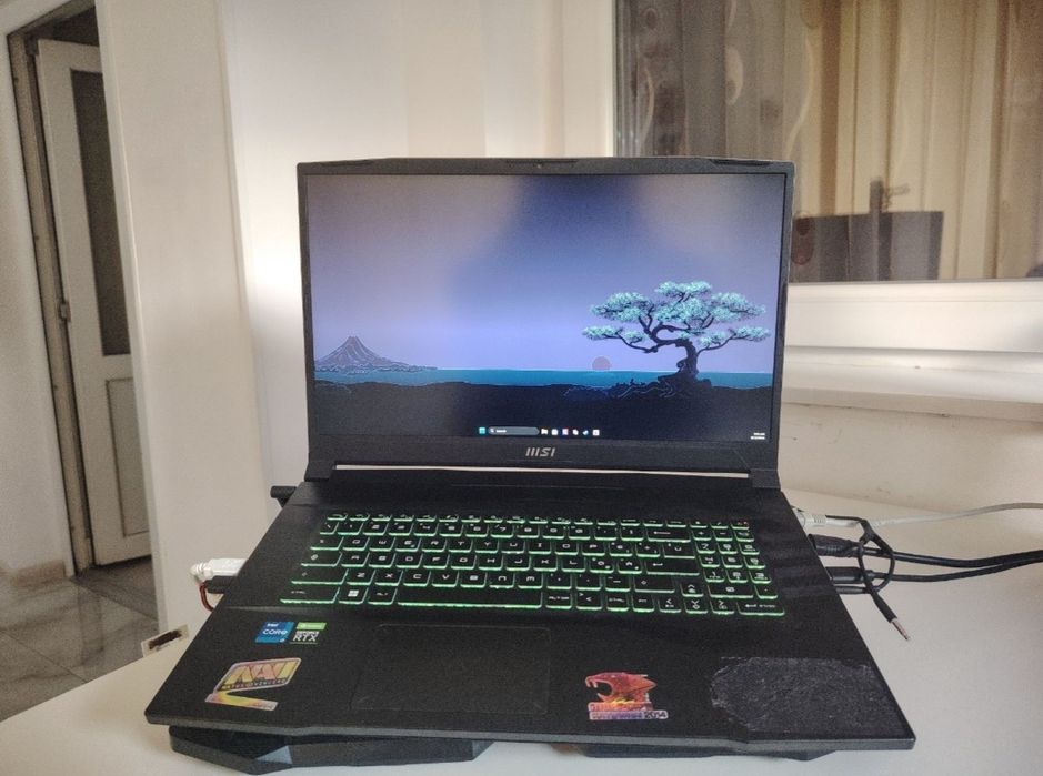 Vand laptop gaming MSI pulse gl76  12uek