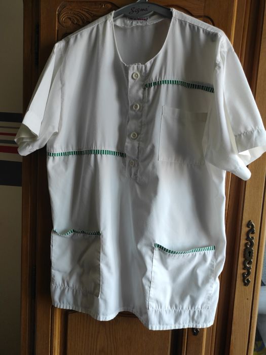 Uniforma pentru medici si asistenti medicali