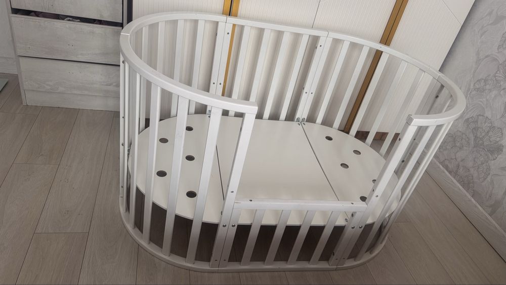 Продам кровать трансформен