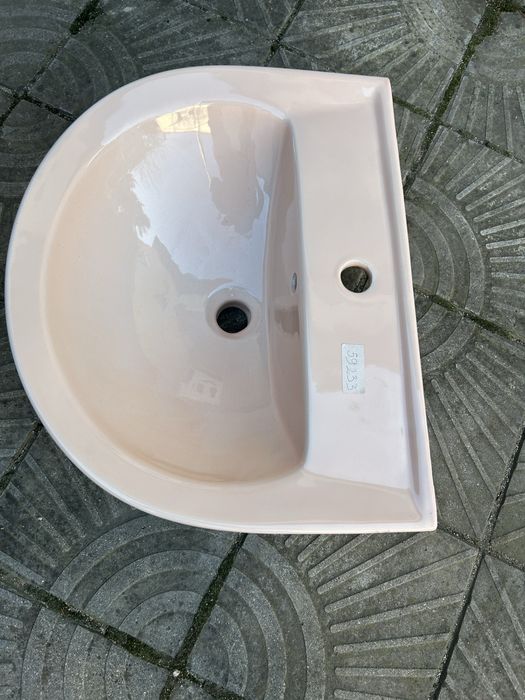 Мивка за баня.