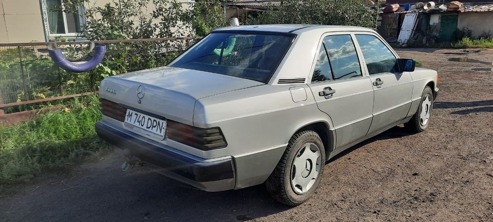 Продаётся 190 мерседес