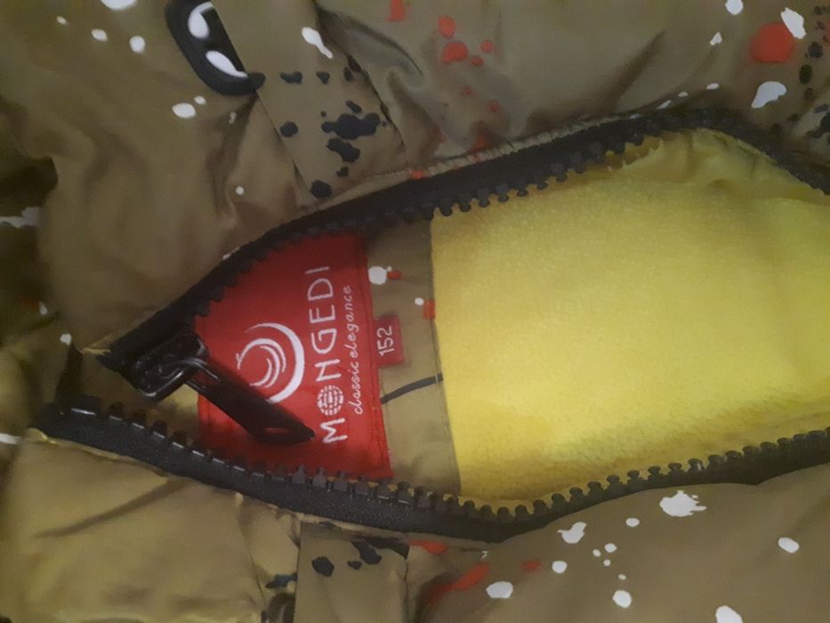 Плащик зимний, теплый .