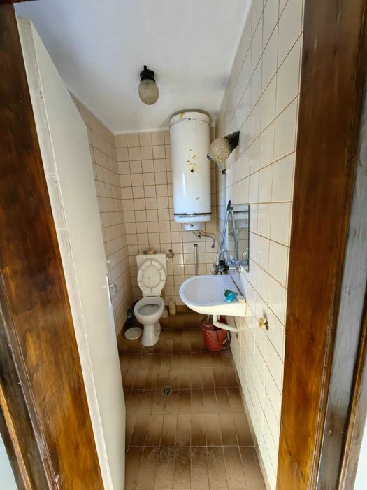 Продава се Къща в с. Златуша, Област София-област - 180 кв.м за 723 €/кв.м - Снимка #9