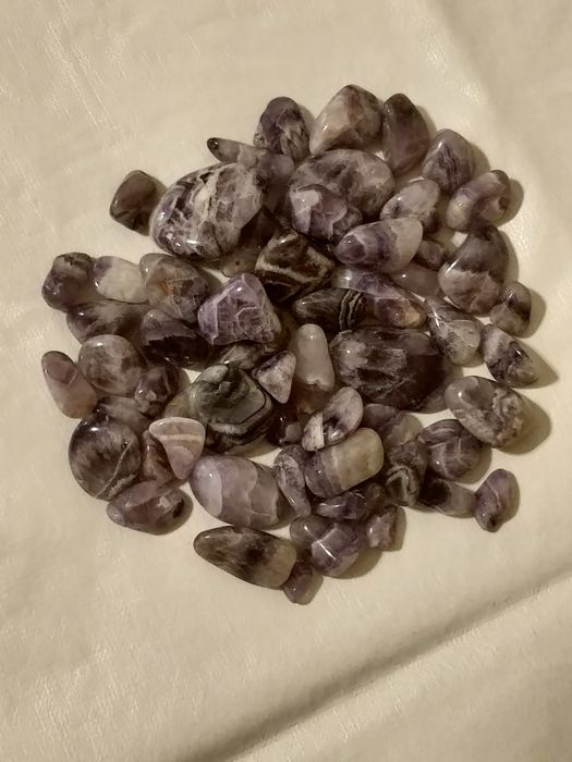 Продаются полудрагоценные камни