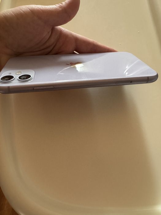 Продам айфон 11, 128 гбт