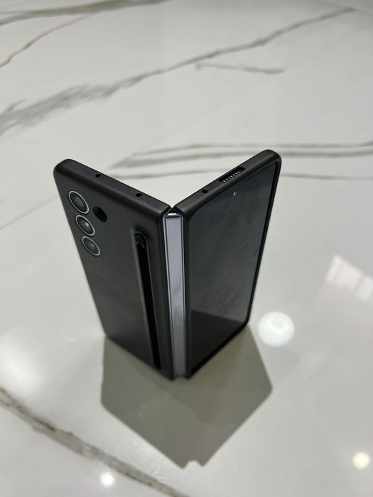 Samsung with warranty