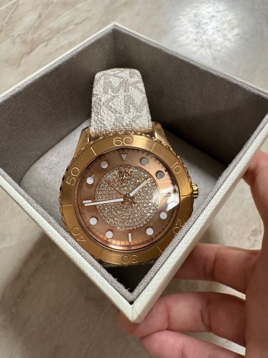 Michael Kors часовник