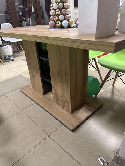 Маса за офис, кухня, трапезна