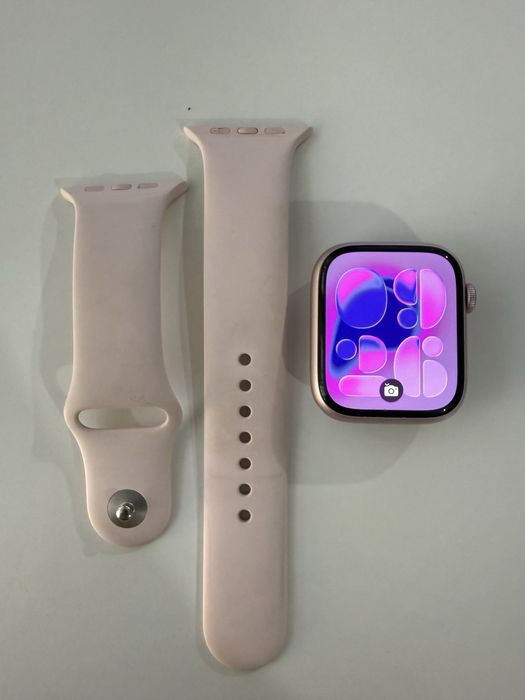 Apple Watch 10 Roze Nou
