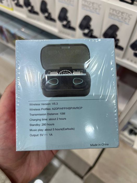 Наушники черный новый