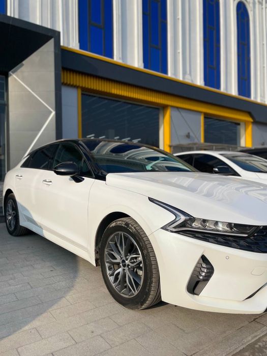 Kia k5 2023 sotiladi