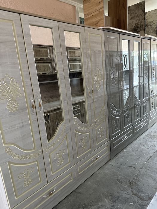 Шифоньер классический крашенный мдф