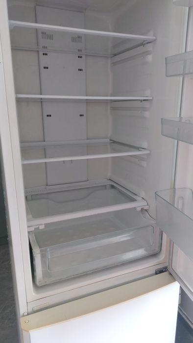 Холодильник в рабочем состоянии