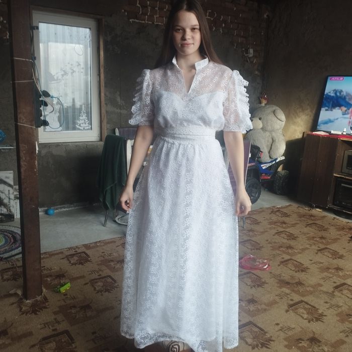 Продам платье Б/у