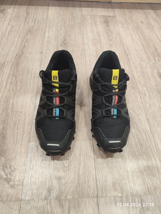 Кроссовки. Майкудук