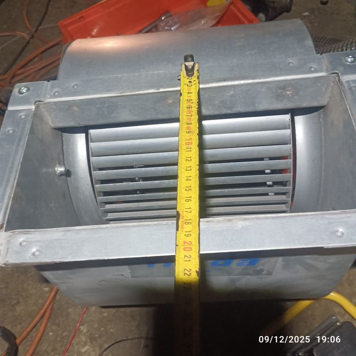 Ventilatoare centrifugale 220