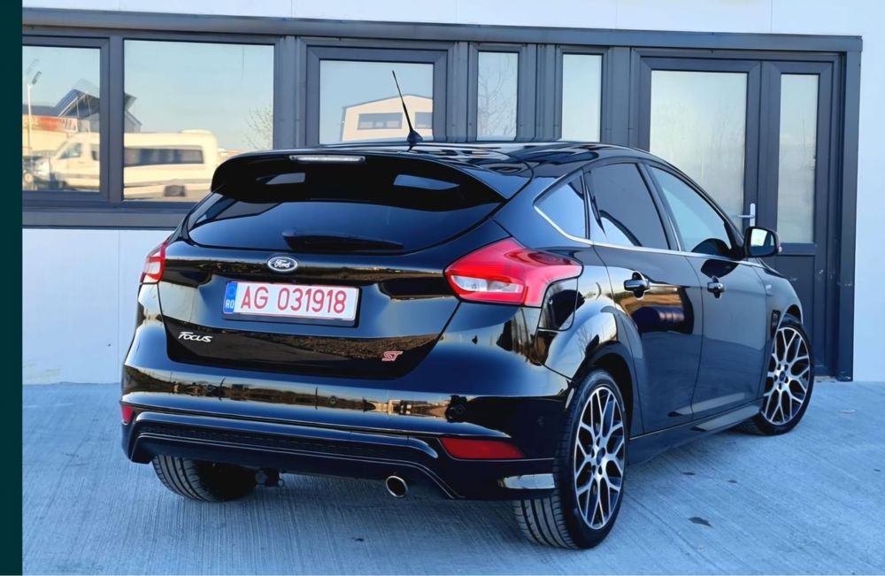 Ford focus St line,2016,1.5 benzina,automata