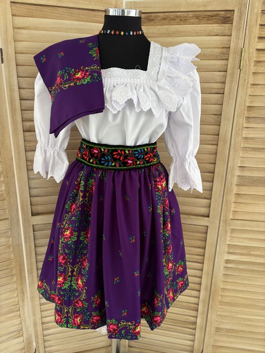 Costum popular/traditioanal de Maramures pentru femei set complet