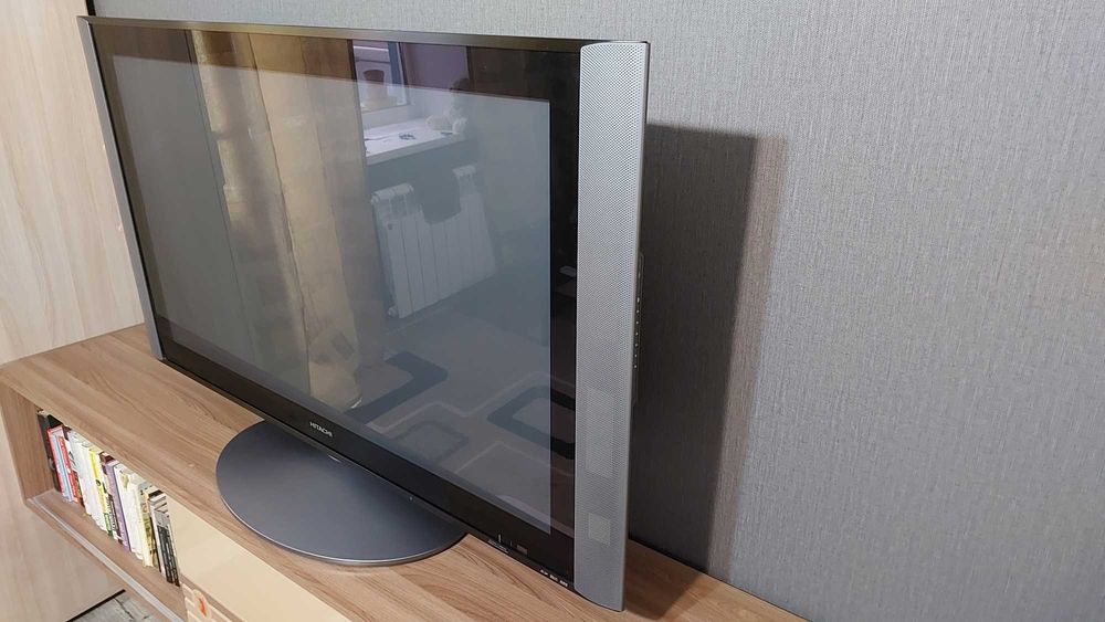 Плазменный телевизор HITACHI 42 PD8800