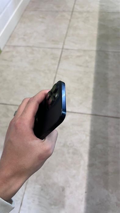 продам айфон 16 про макс