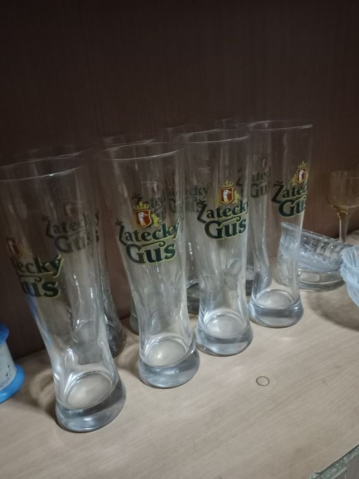 Продаются рюмки, тарелки