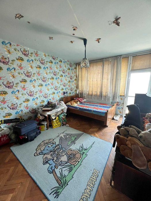 Продава се Тристаен апартамент в Търговище, Запад 1 - 90 кв.м за 850 €/кв.м - Снимка #2