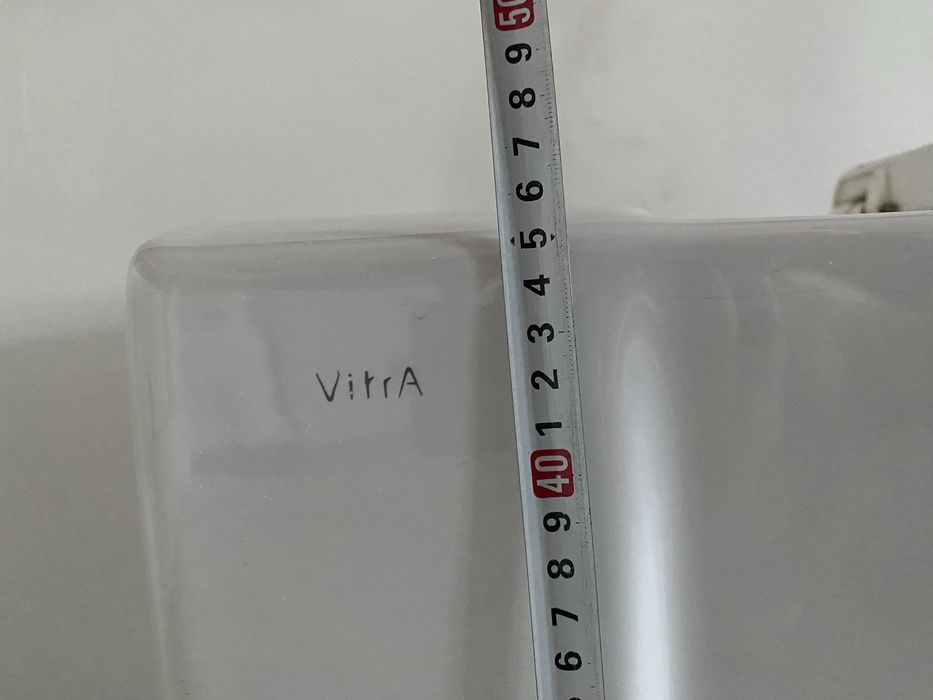 Продам унитаз vitra