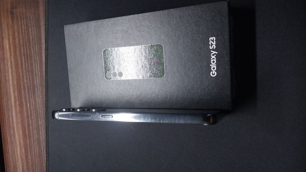 Samsung s23 8/128