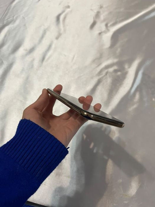 IPhone xs, 64 gbне вскрывался