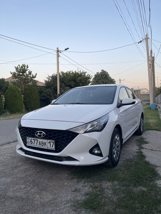 Хундай акцент Hyundai Accent