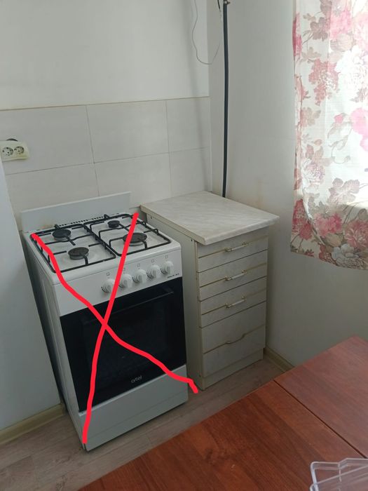 Продам кухонный мебель