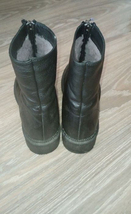 Продам сапоги женские