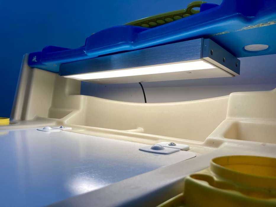 Birou / Pupitru copii Step2 Deluxe Art Master + Scaun + Lampă LED