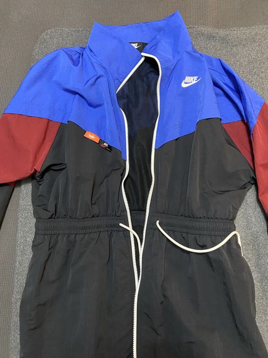 Geaca Nike marimea S