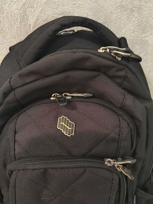 Два броя раници Herlitz и Pulse