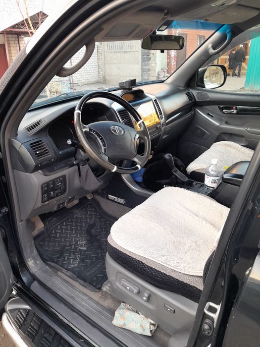 Автомобиль Ланд Крузер Прадо 120.4л