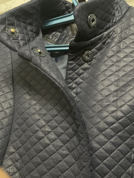 Плащ в хорошем состоянии