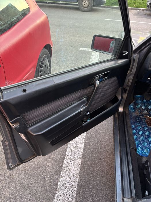 Vand mercedes 190e 2.0 Benzina