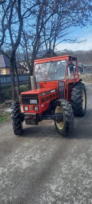 Tractoar same minitaurus