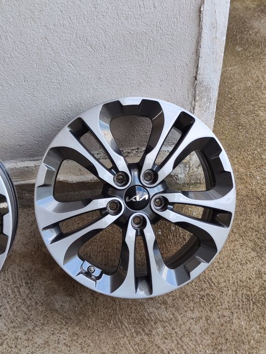 17" 5x114.3/67.1 оригинални джанти от Kia Ceed