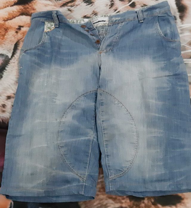 Мъжки дънки, джинси