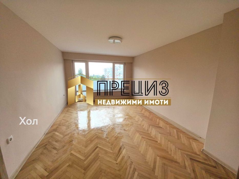 Продажба 3-стаен гр. Шумен - Добруджански 83m²