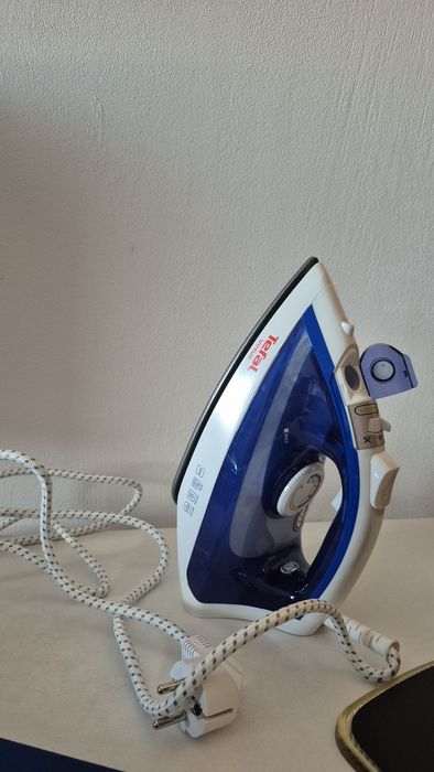 Vand fier de calcat Tefal Virtou 1800 w