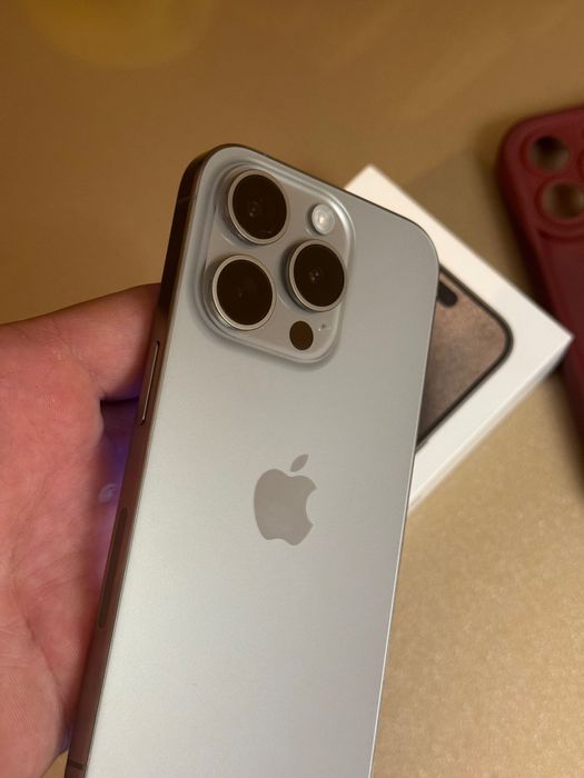 Iphone 15 pro 128gb Като нов